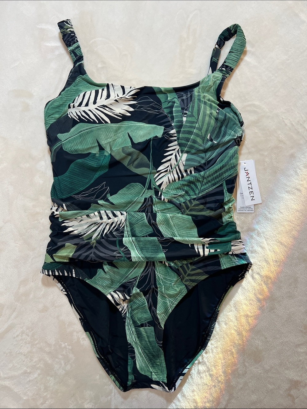 Jantzen Green Tropical Leaf One-Piece Swimsuit with Tummy Control. Size 14. NWT.